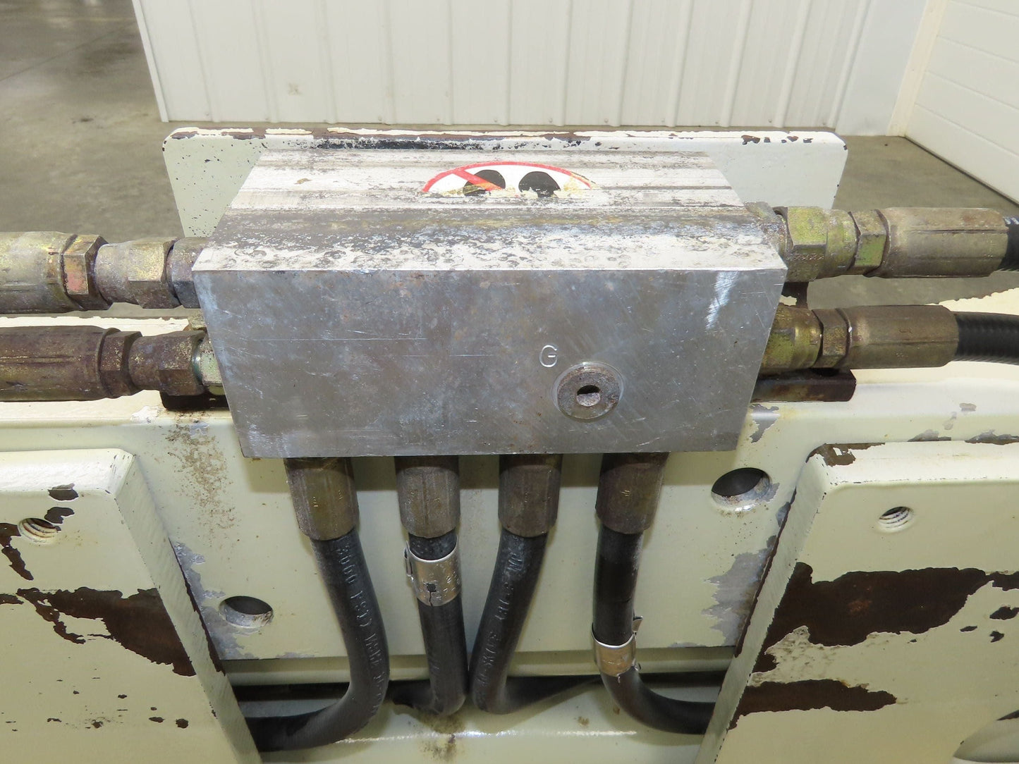 Cascade 35D-FP-03A Fork Positioner Forklift Attachment 3500lbs 42" Forks 69" OD