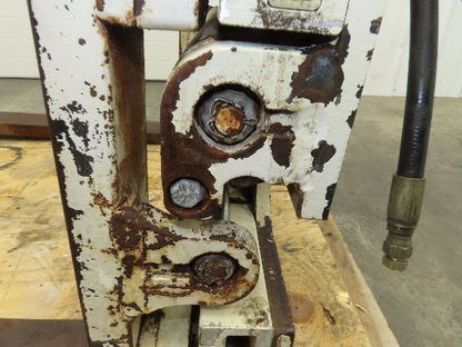 Cascade 35D-FP-03A Fork Positioner Forklift Attachment 3500lbs 42" Forks 69" OD