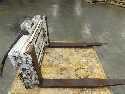 Cascade 35D-FP-03A Fork Positioner Forklift Attachment 3500lbs 42" Forks 69" OD