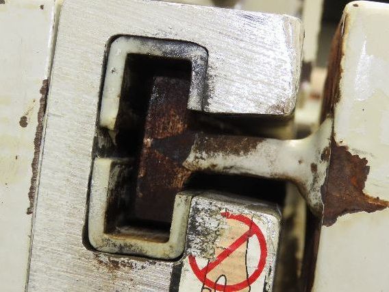 Cascade 35D-FP-03A Fork Positioner Forklift Attachment 3500lbs 42" Forks 69" OD