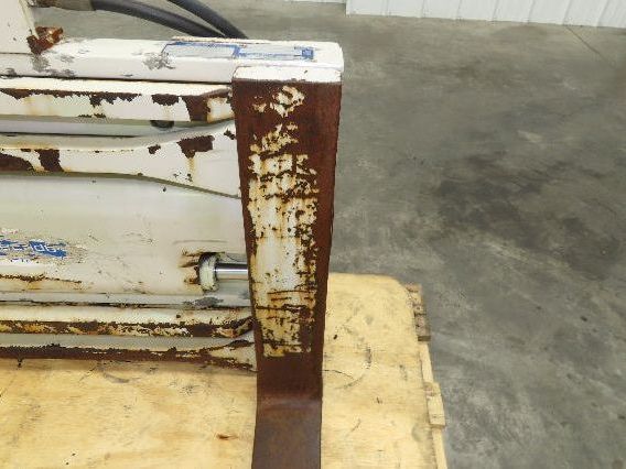 Cascade 35D-FP-SP Fork Positioner Forklift Attachment 3500lbs 48" Forks 69" OD