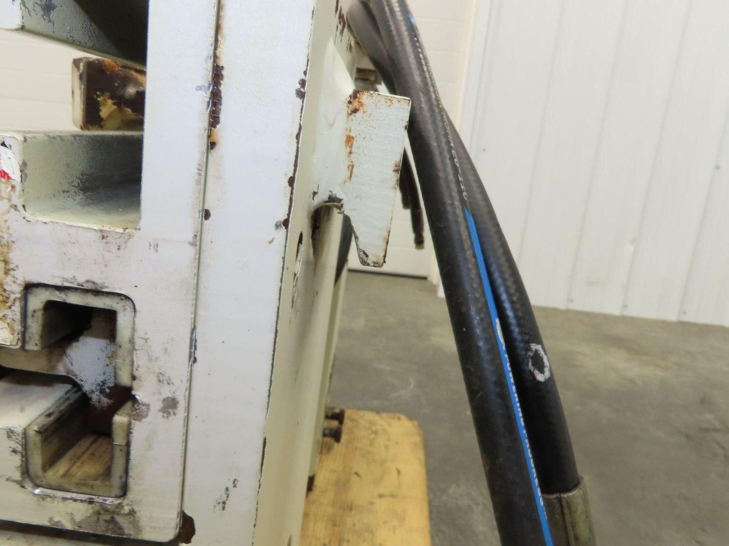 Cascade 35D-FP-SP Fork Positioner Forklift Attachment 3500lbs 48" Forks 69" OD