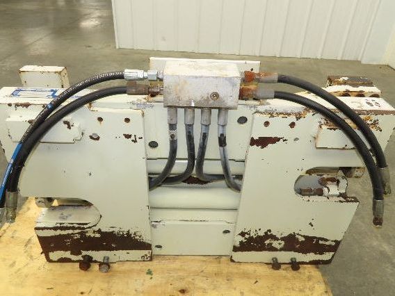 Cascade 35D-FP-SP Fork Positioner Forklift Attachment 3500lbs 48" Forks 69" OD