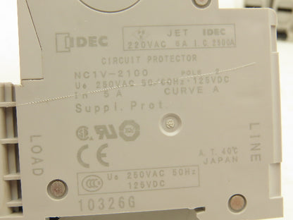 IDEC NC1V-2100 Circuit Breaker 2-Pole 220vAC/125vDC 5A 10A 20A Lot of 14