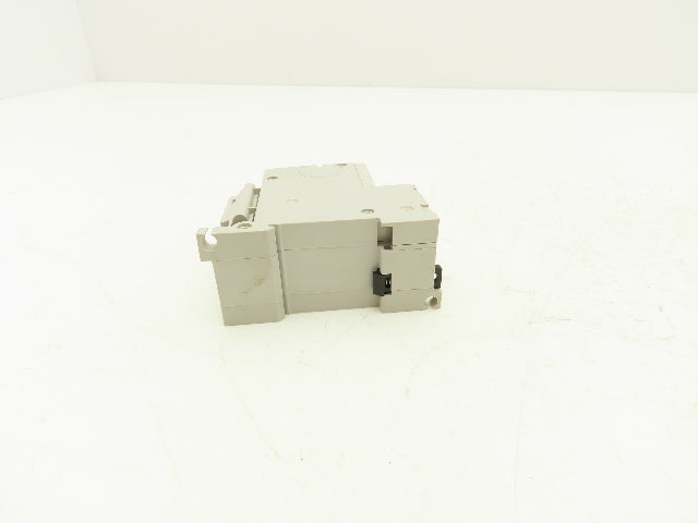 IDEC NC1V-2100 Circuit Breaker 2-Pole 220vAC/125vDC 5A 10A 20A Lot of 14