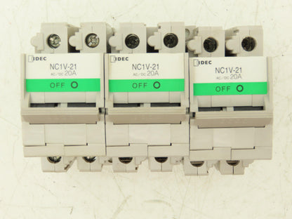 IDEC NC1V-2100 Circuit Breaker 2-Pole 220vAC/125vDC 5A 10A 20A Lot of 14