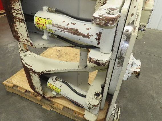 Cascade 77F Paper Roll Clamp 7700LB Fork Lift Truck Clamping Attachment Class 3