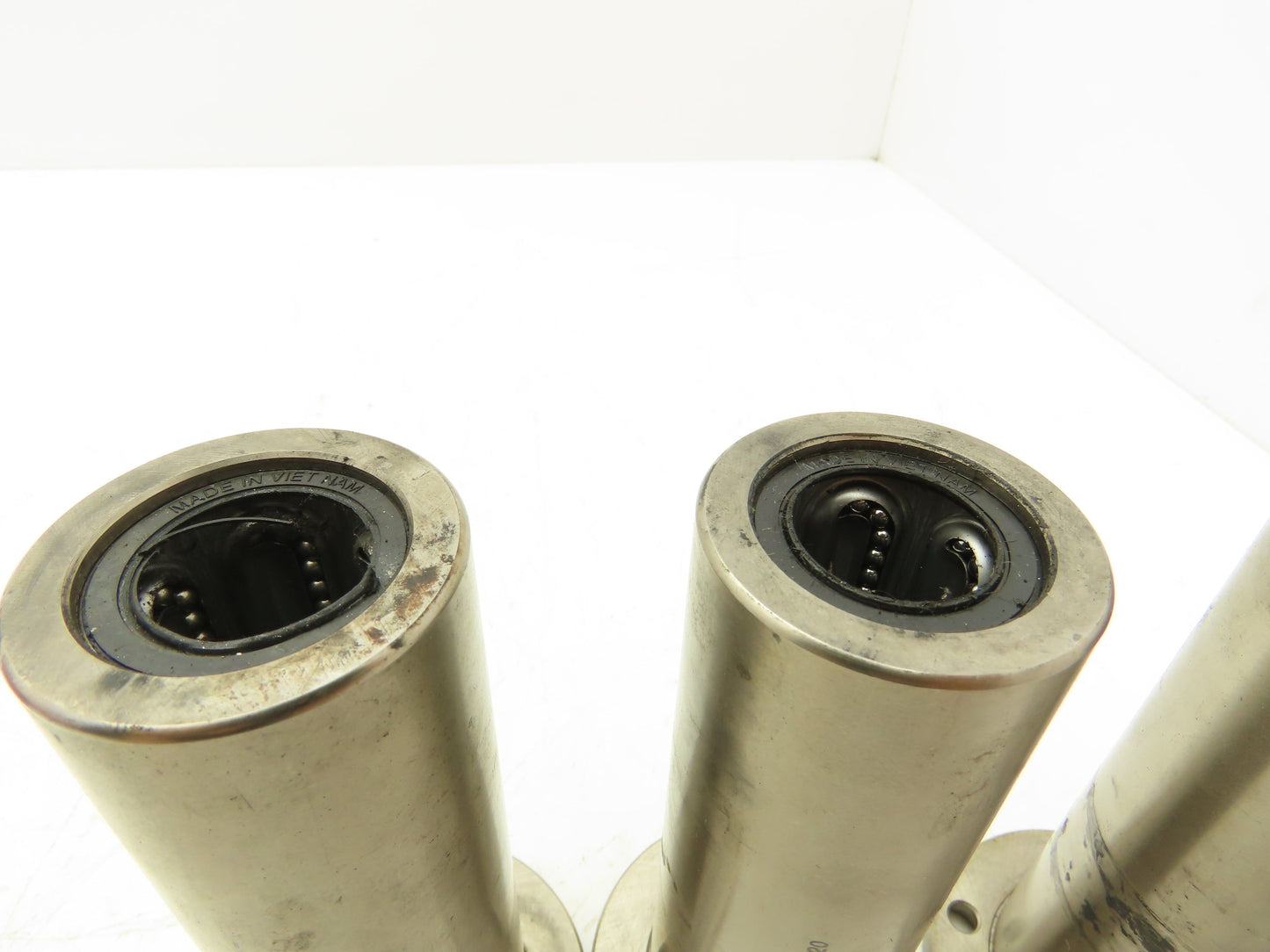 Misumi LHKRLF20 Flanged Linear Bearing 20mm ID 120mm Overall Length 4 Hole Round