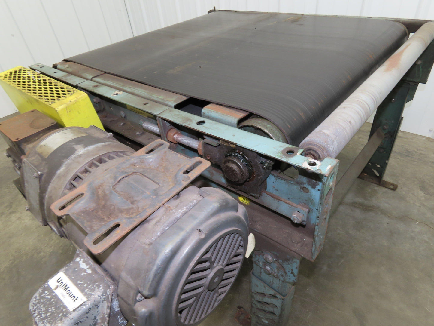 Roach 33"x 36" Slider Bed Conveyor 27" Belt .5Hp 230/460V 3PH End Drive 55 FPM