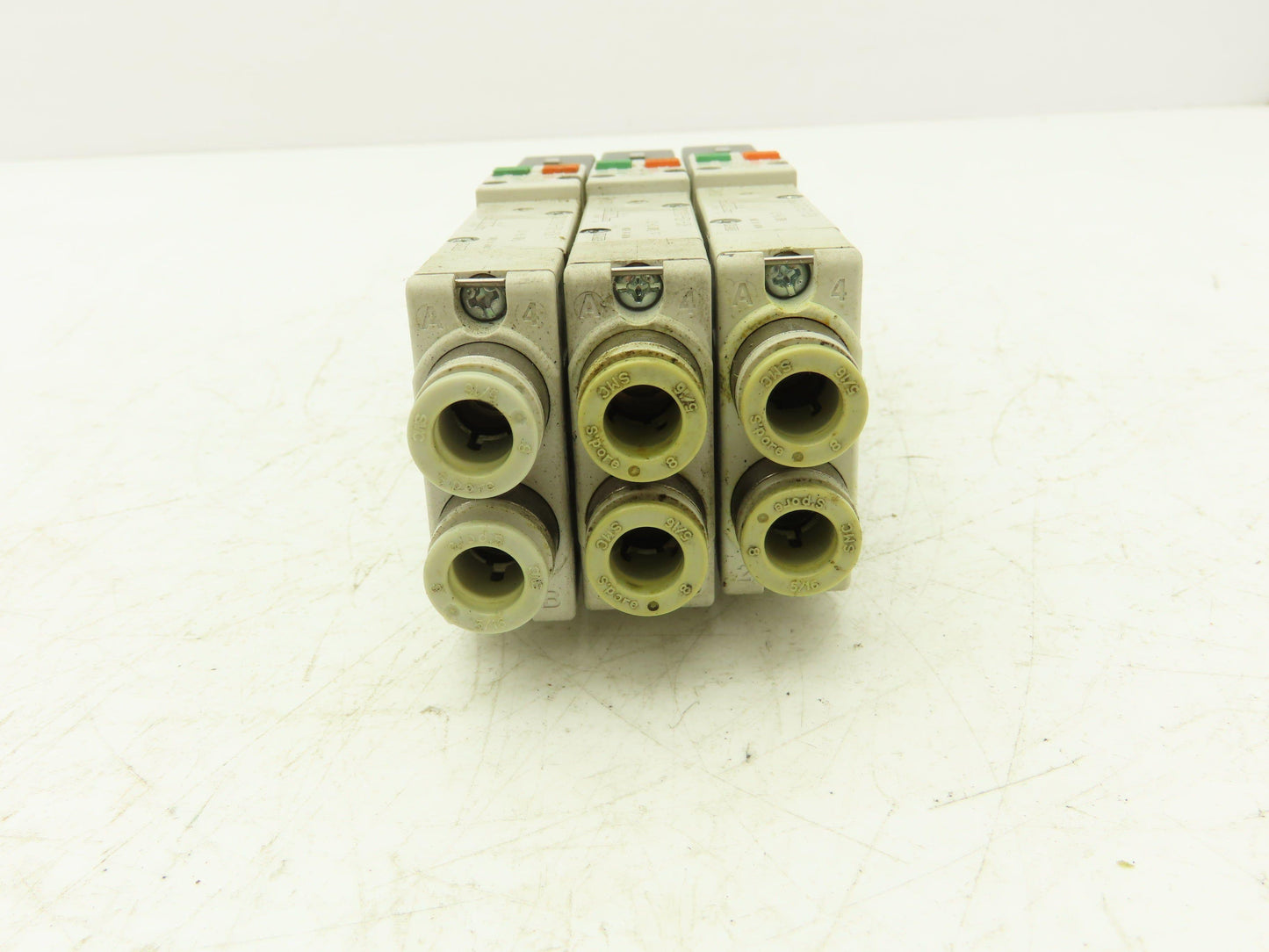 SMC SQ2231D-5D1-C8 Pneumatic 5 Port 2 Pos. Double Solenoid Valve 24V Lot of 3