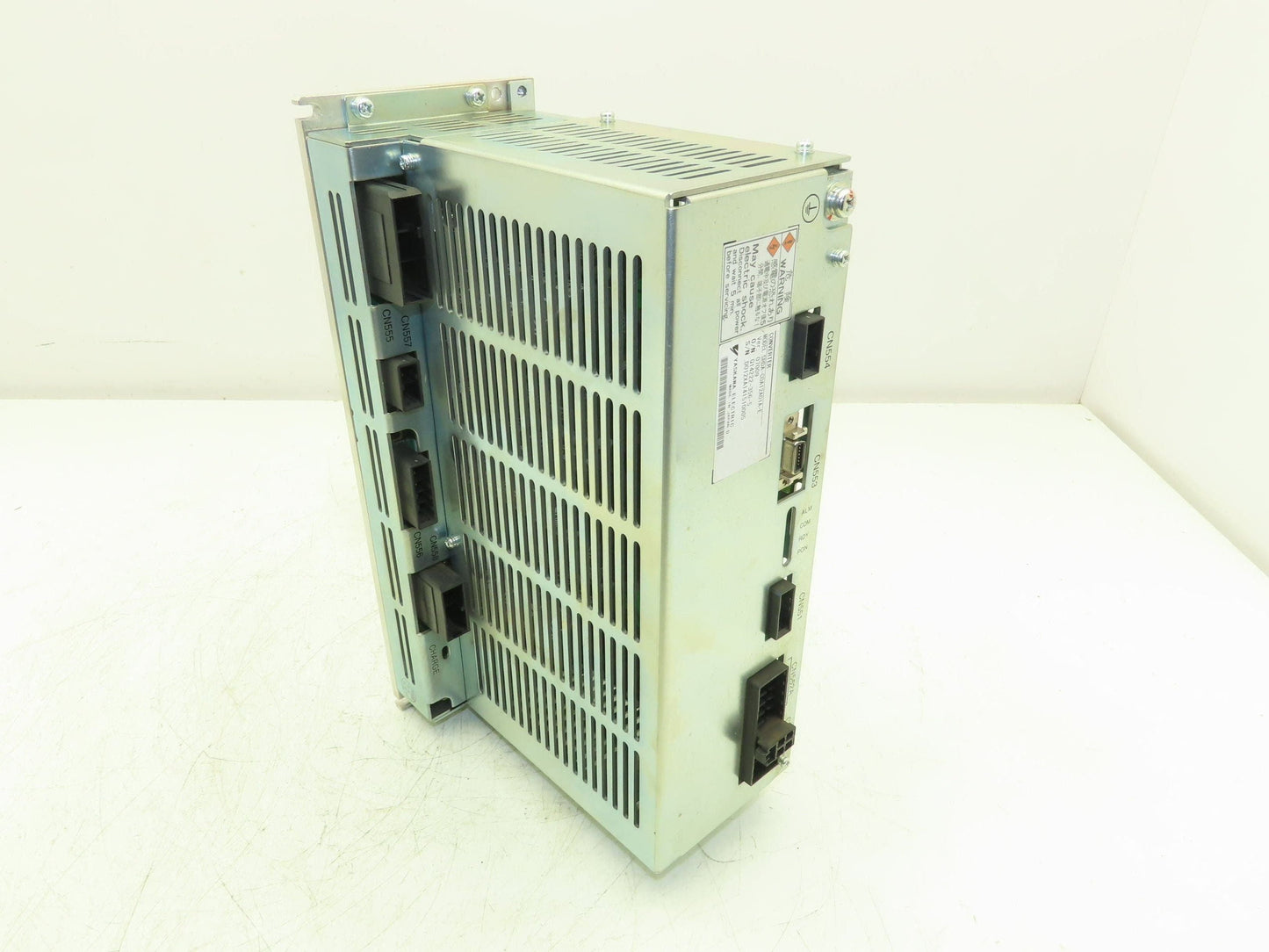 Yaskawa Electric SRDA-C0A12A01A-E ServoPack Converter Drive Ver 07009