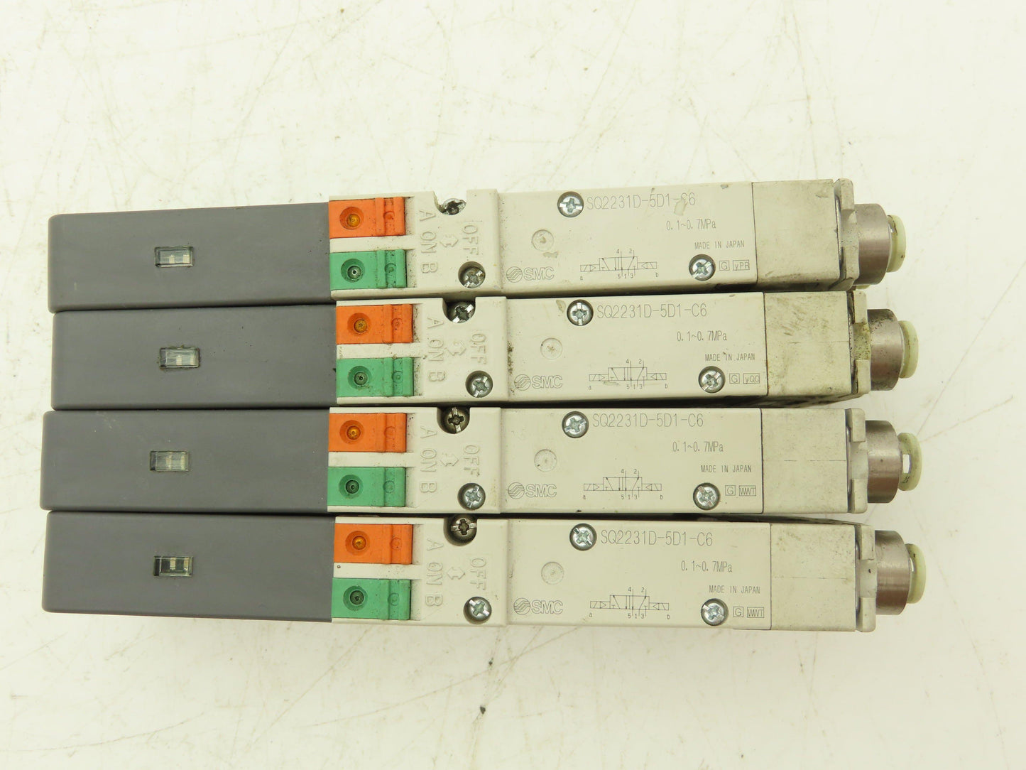 SMC SQ2231D-5D1-C6 Pneumatic 5 Port 2 Pos. Double Solenoid Valve 24V Lot of 4