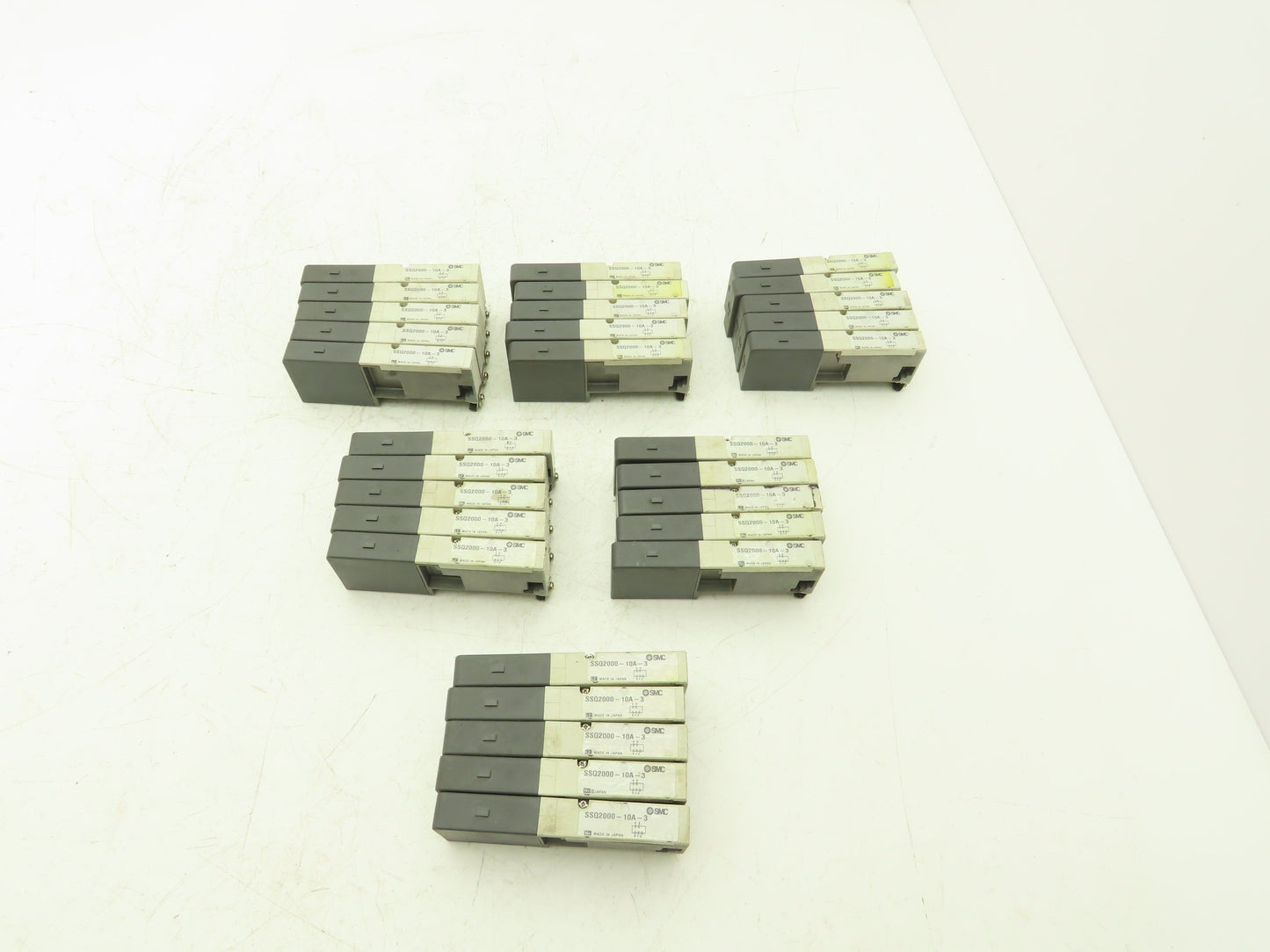 SMC SSQ2000-10A-3 Pneumatic Blanking Plate