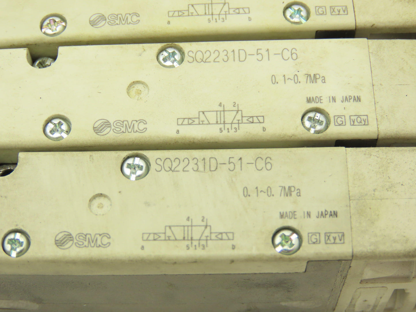 SMC SQ2231D-51-C6 Pneumatic 5 Port 2 Pos. Double Solenoid Valve 24V Lot of 3