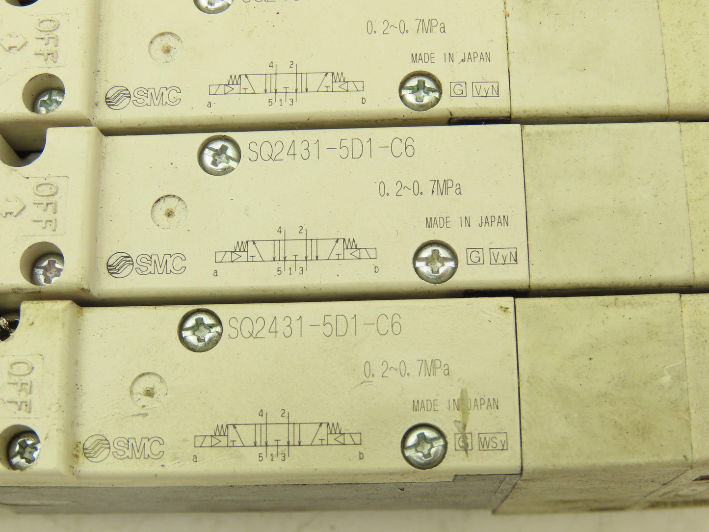 SMC SQ2431D-5D1-C6 Pneumatic 5 Port 4 Pos. Double Solenoid Valve 24V Lot of 5