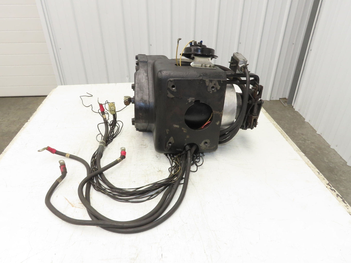 Big Joe PDH-40-106 Forklift Walkie Stacker Drive Unit Wheel Motor Brake 12vDC