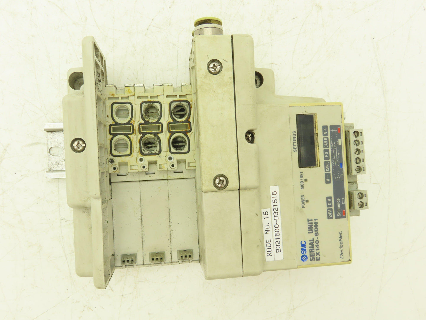 SMC SS5Q23-03SDQ-D-00T Pneumatic Valve Manifold Devicenet 3 Station DIN mounted