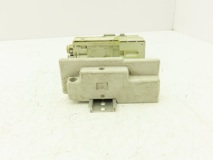 SMC SS5Q23-06SDQ-D-00T Pneumatic Manifold Devicenet 6 Station DIN mounted