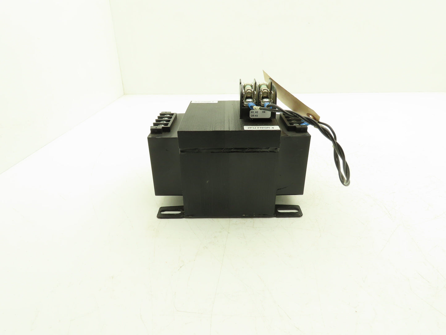 Eaton C0525E4NFBXXES Control Transformer 525VA HV 240/480/600V LV 120V/24V