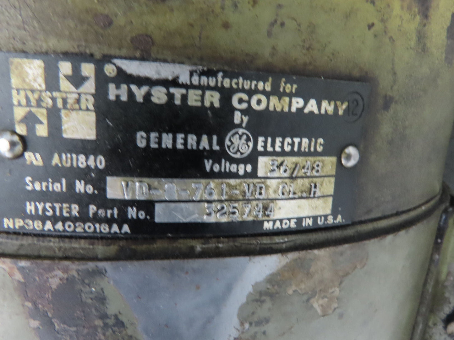 Hyster 325744 Traction DC Motor Brake 36/48v From E50XL Forklift