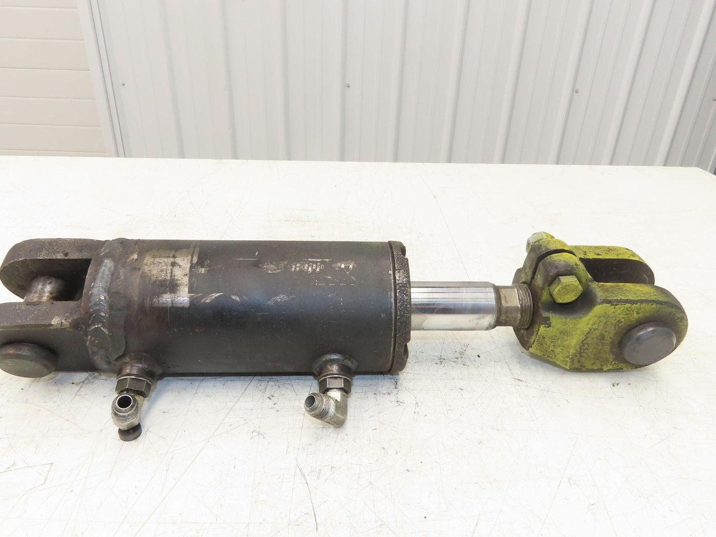 Hyster 325007 E50XL Tilt Cylinder From E50XL Forklift 2.5" Bore ~4" Stroke