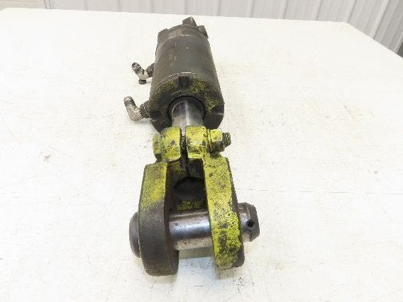 Hyster 325007 E50XL Tilt Cylinder From E50XL Forklift 2.5" Bore ~4" Stroke