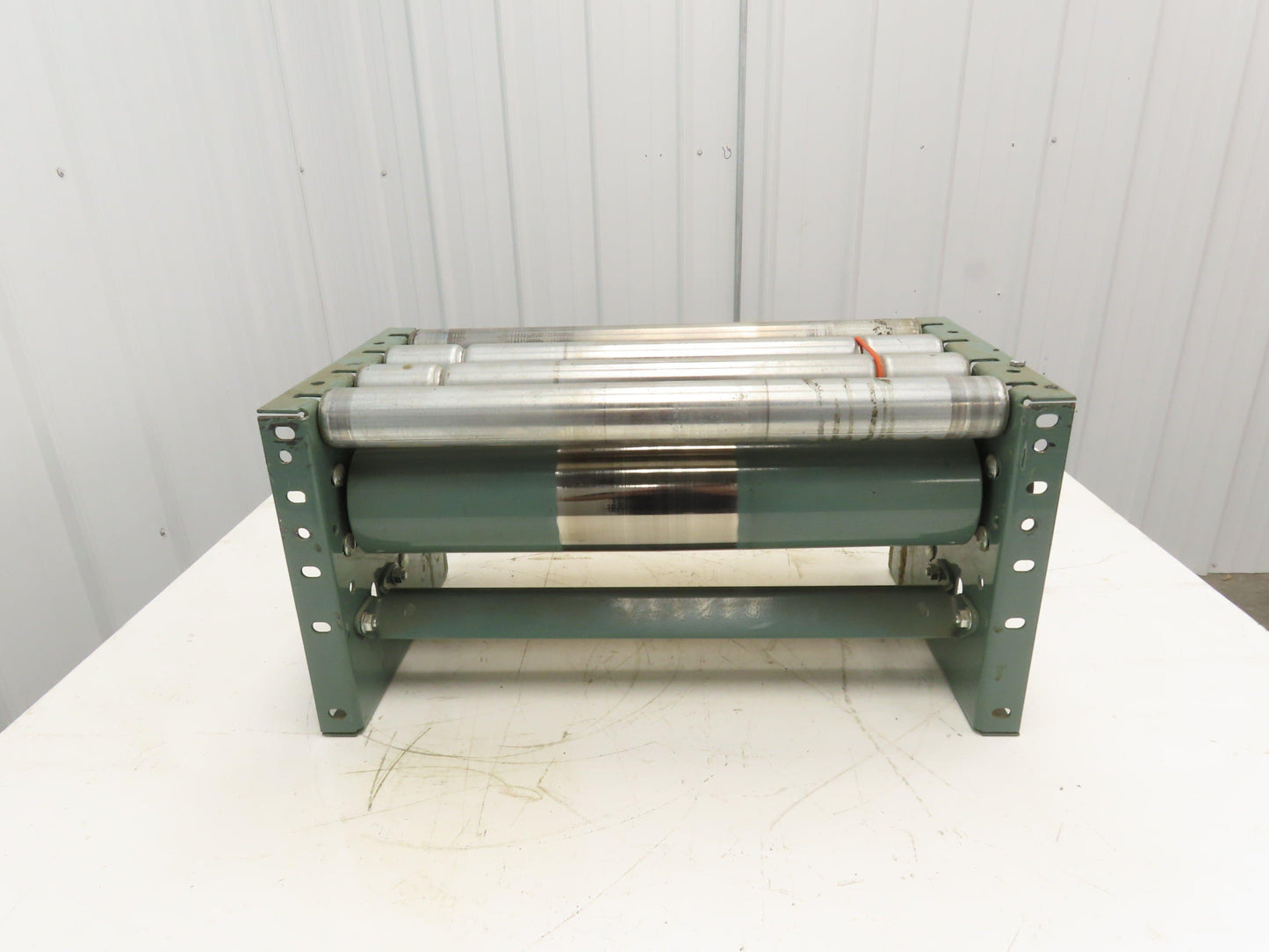 Hytrol 24" Accumulation Roller Conveyor Tail Pulley Assembly 21"BF Belt Drive