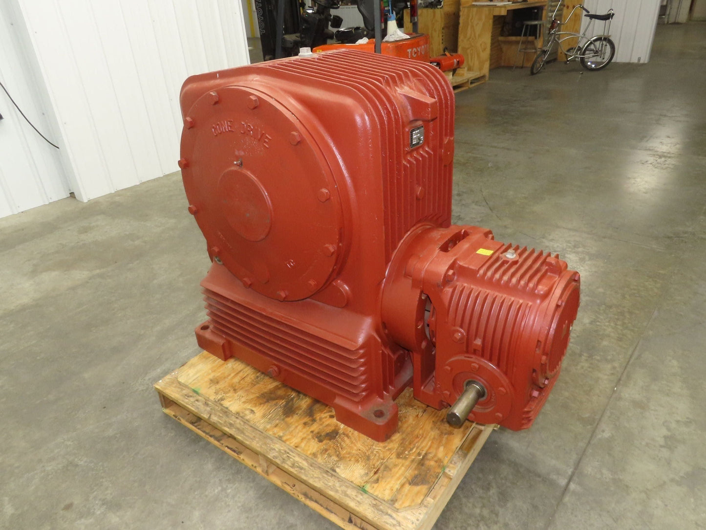 Textron Cone Drive UU60-120 Double Reduction Gearbox 625:1 Speed Reducer 2.88RPM