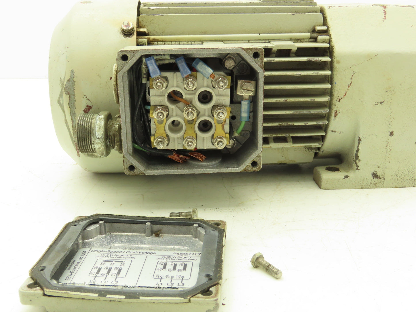 SEW Eurodrive R32DT80N4 Inline Gear Motor 4.5:1 Reducer 1Hp 230/460V 3Ph 374 RPM