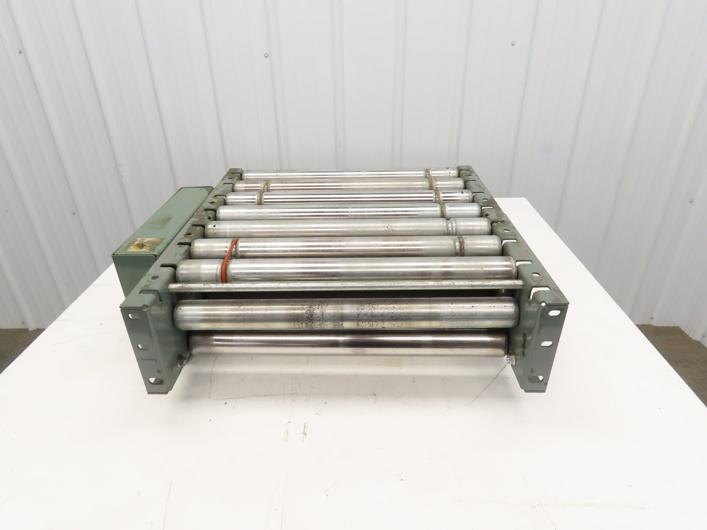 Hytrol 24" Accumulation Roller Conveyor Double Tail Pulley Joiner Section 21"BF