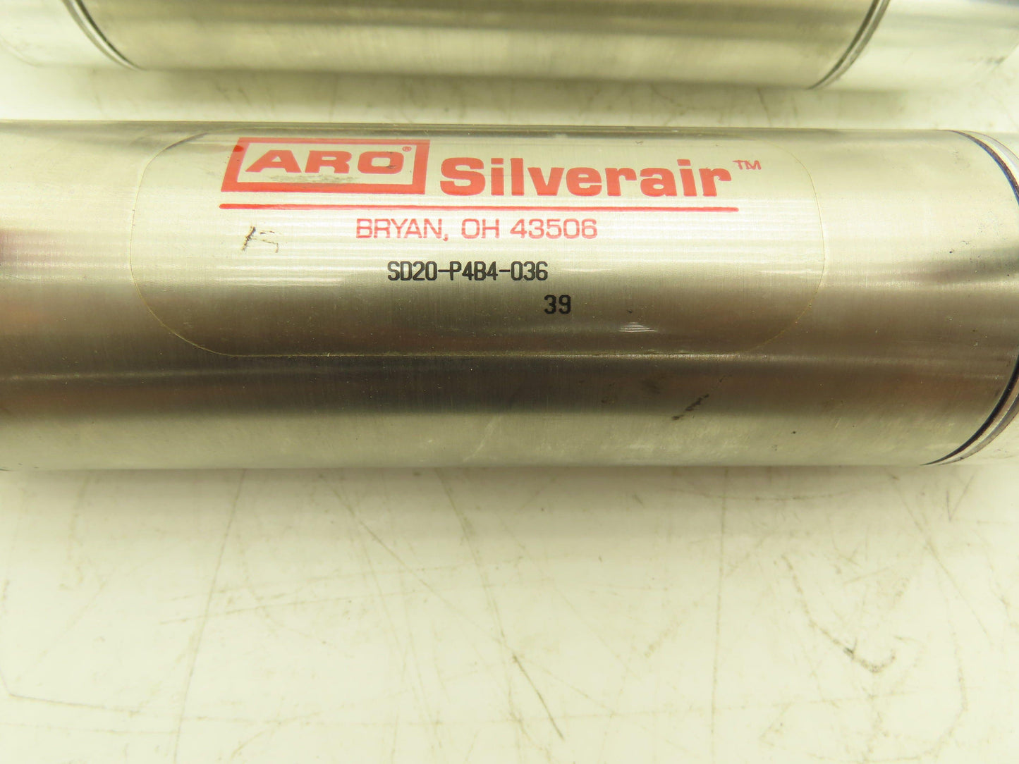 ARO 313.75-DXP Pneumatic Air Cylinder Silverair 2" Bore 3-3/4" Stroke 5/8" Rod