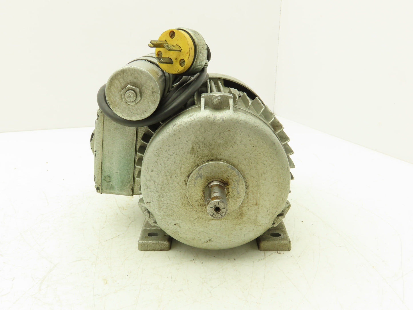 Antriebstechnik RB0,37/4-7R Metric AC Motor 0.3kw 1690rpm 110V 1PH IEC 71 Frame