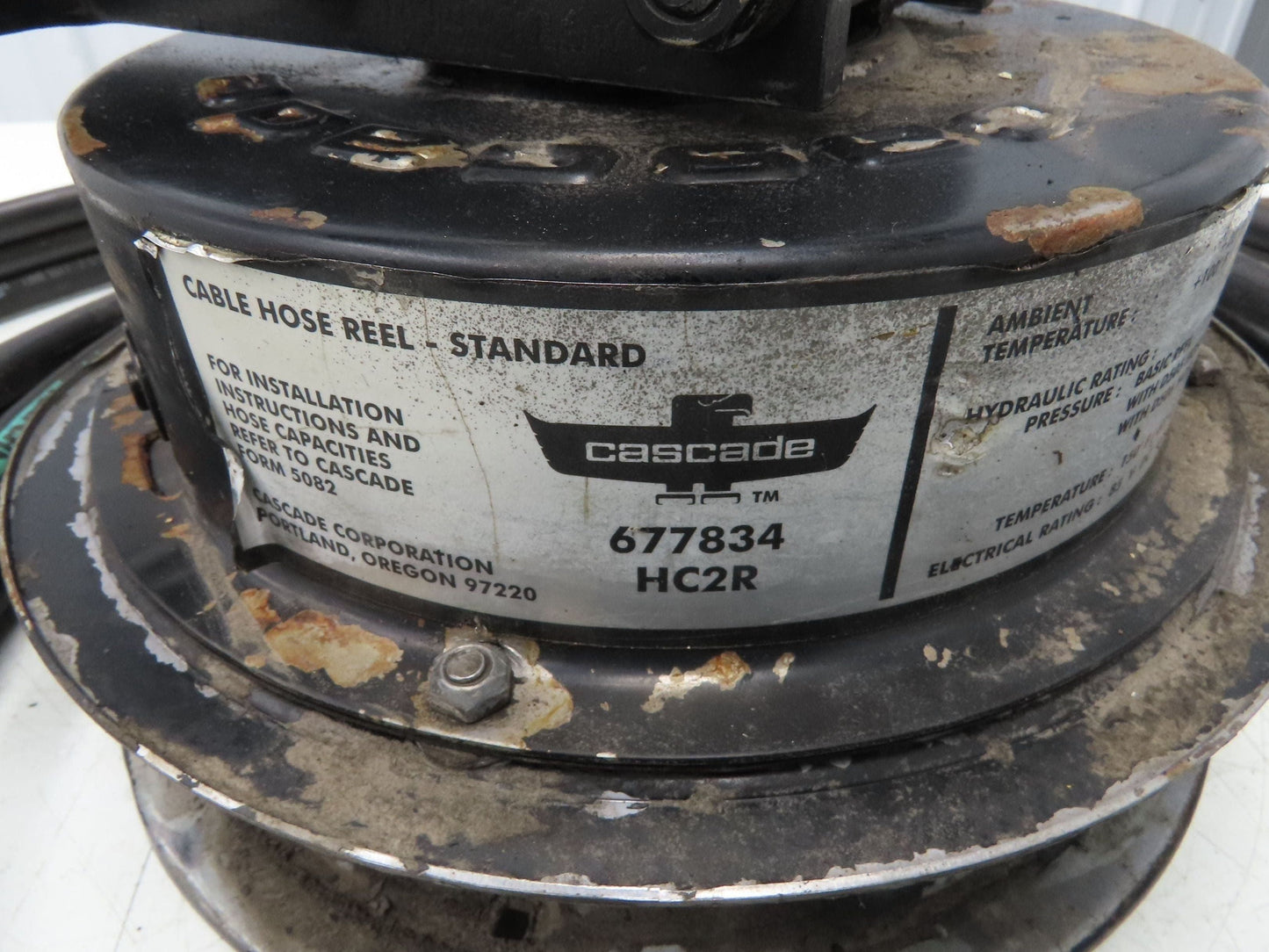 Cascade 677834 HC2R 6-N-1 Cable Hose Reel Forklift Hydraulic Attachment Right
