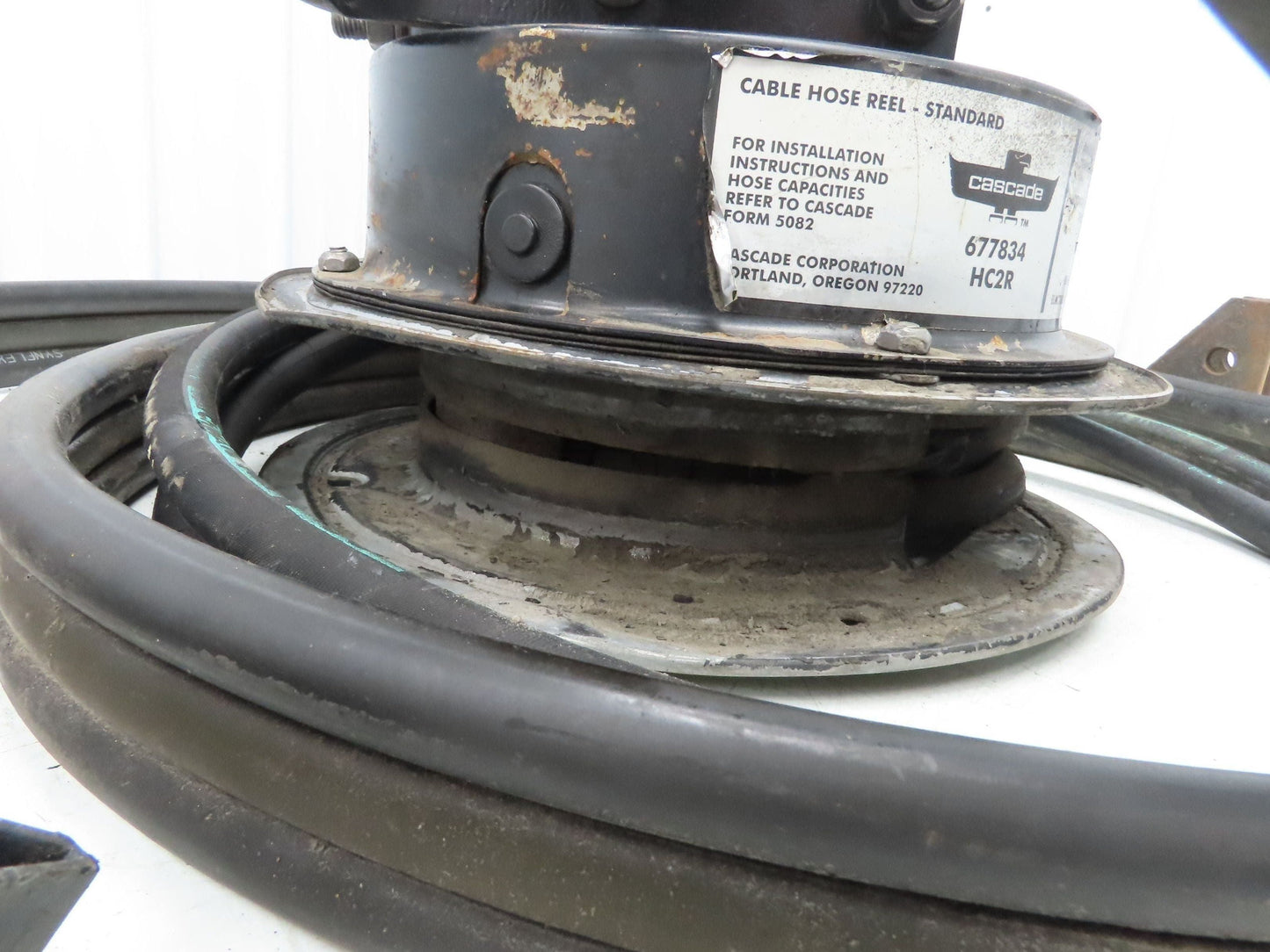 Cascade 677834 HC2R 6-N-1 Cable Hose Reel Forklift Hydraulic Attachment Right