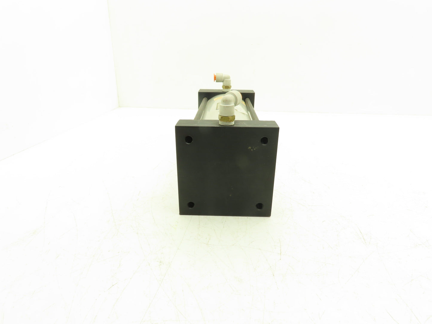 TRD Bimba Pneumatic Air Cylinder 4" Bore 8" Stroke 250 PSI Bottom Tapped