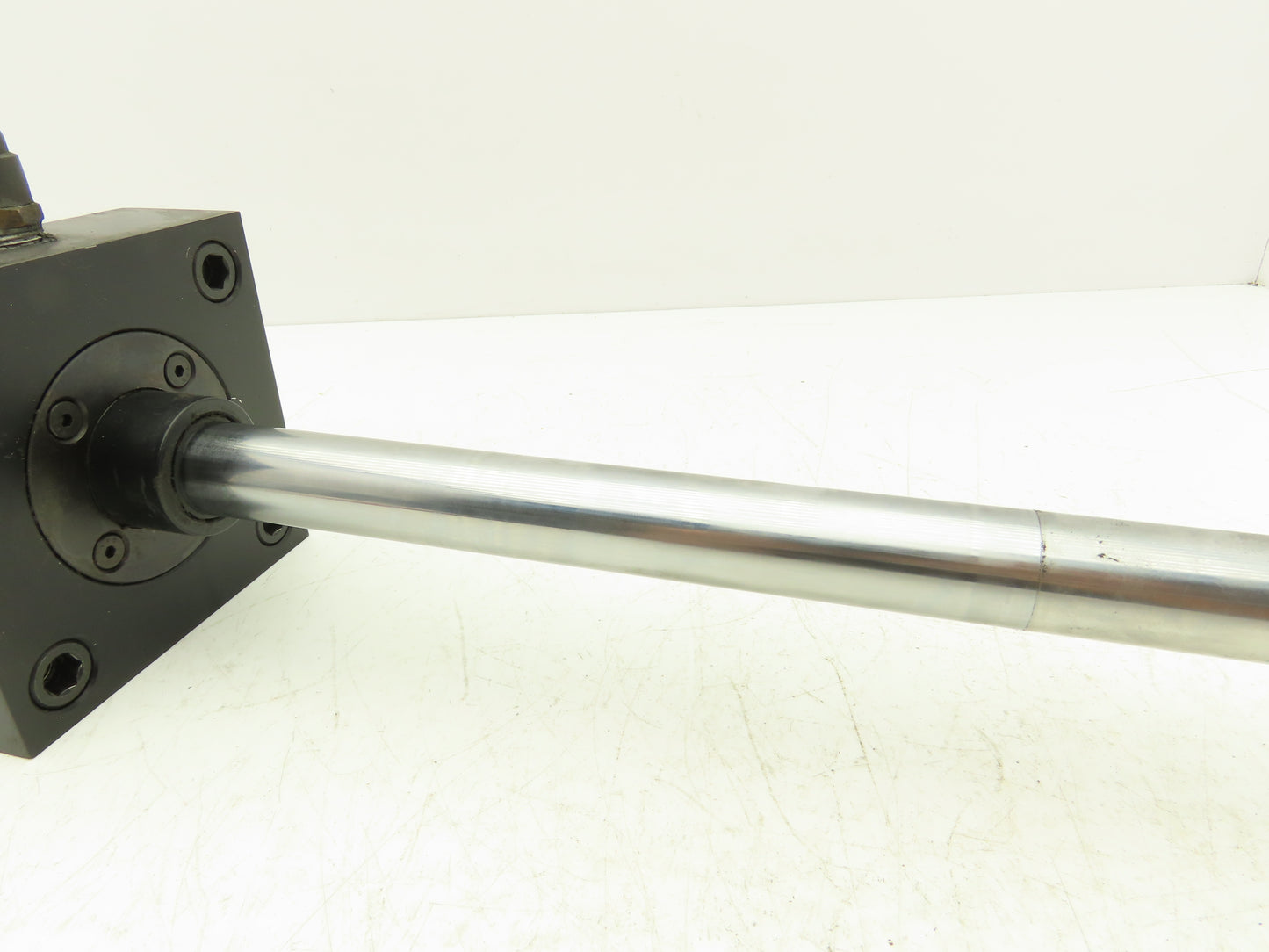 TRD Bimba Pneumatic Air Cylinder 4" Bore 8" Stroke 250 PSI 10.25" Extended Rod