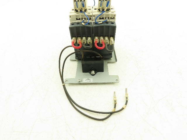 Schneider Electric LC1DT40-BD Contactor 3Ph 600v 20Hp 24vDC Coil Lot of 2