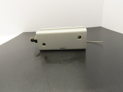 SMC CHDKGB40-100M Hydraulic Cylinder 40mm Bore 100mm Stroke Double Acting