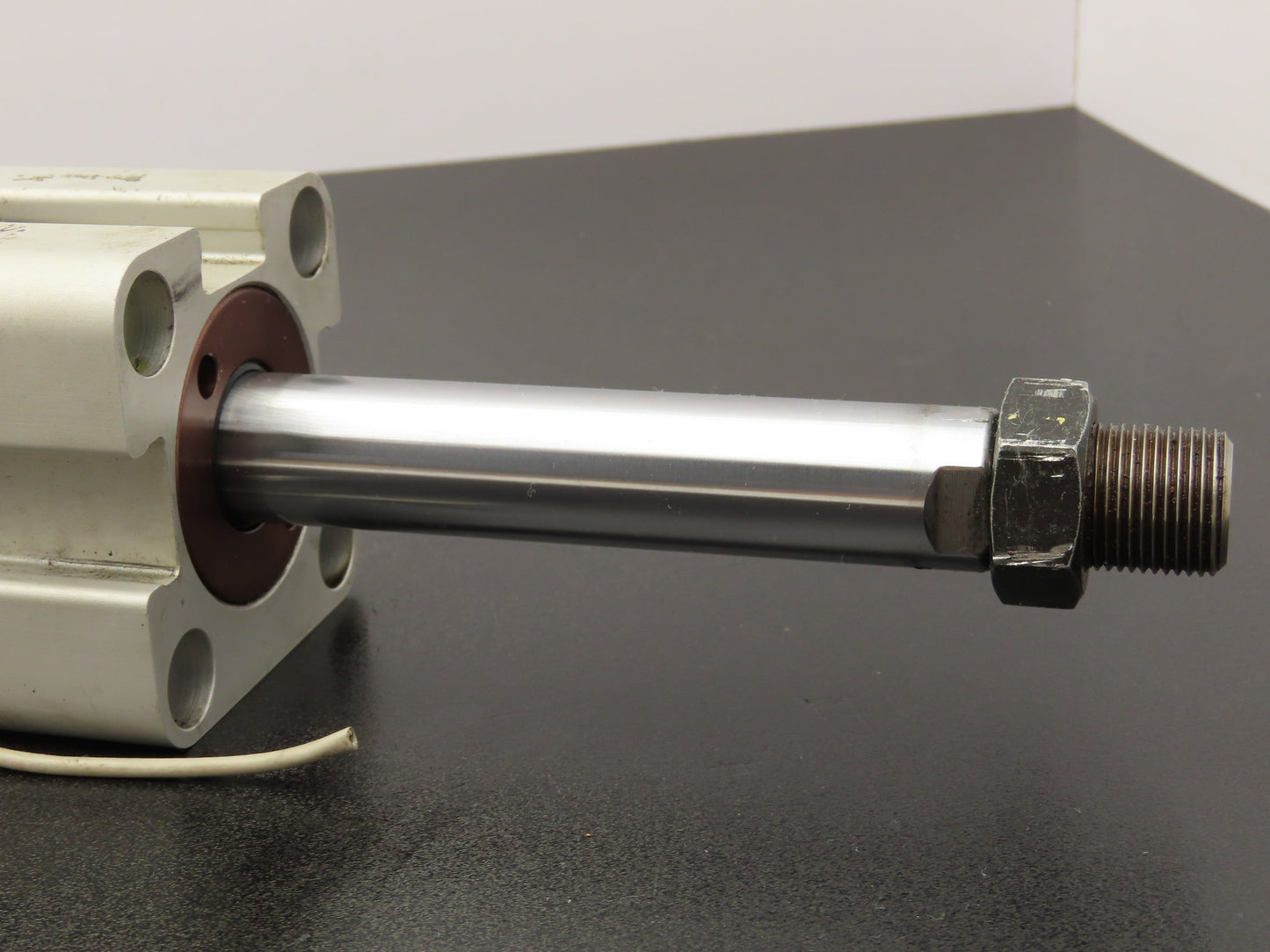 SMC CHDKGB40-100M Hydraulic Cylinder 40mm Bore 100mm Stroke Double Acting