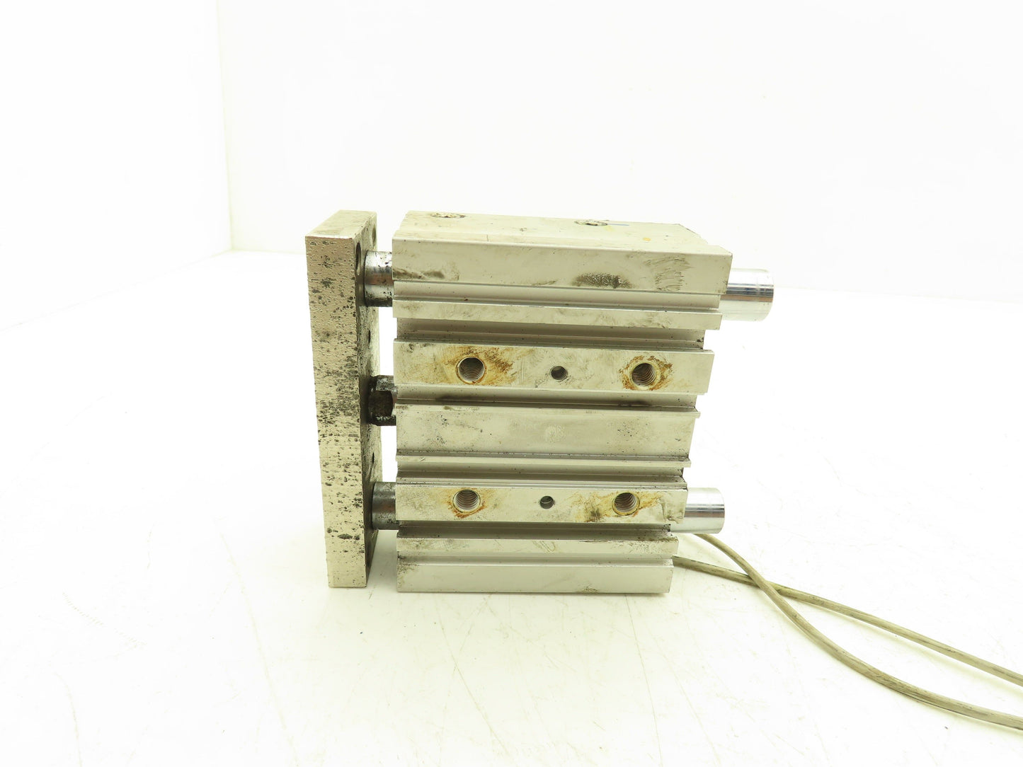 SMC Pneumatic Slide Bearing Guided Air Cylinder 32mm Bore 50mm Stroke