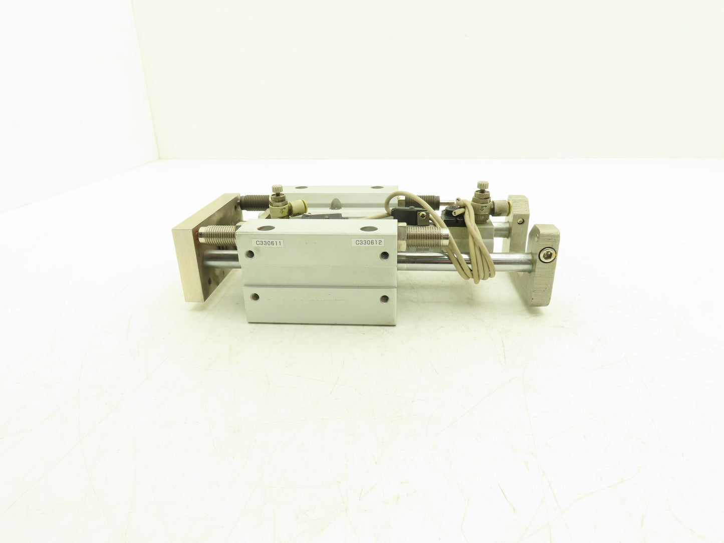 SMC MGGLB25-75-HN-C73L Pneumatic External Guided Cylinder 25mm Bore 75mm Stroke