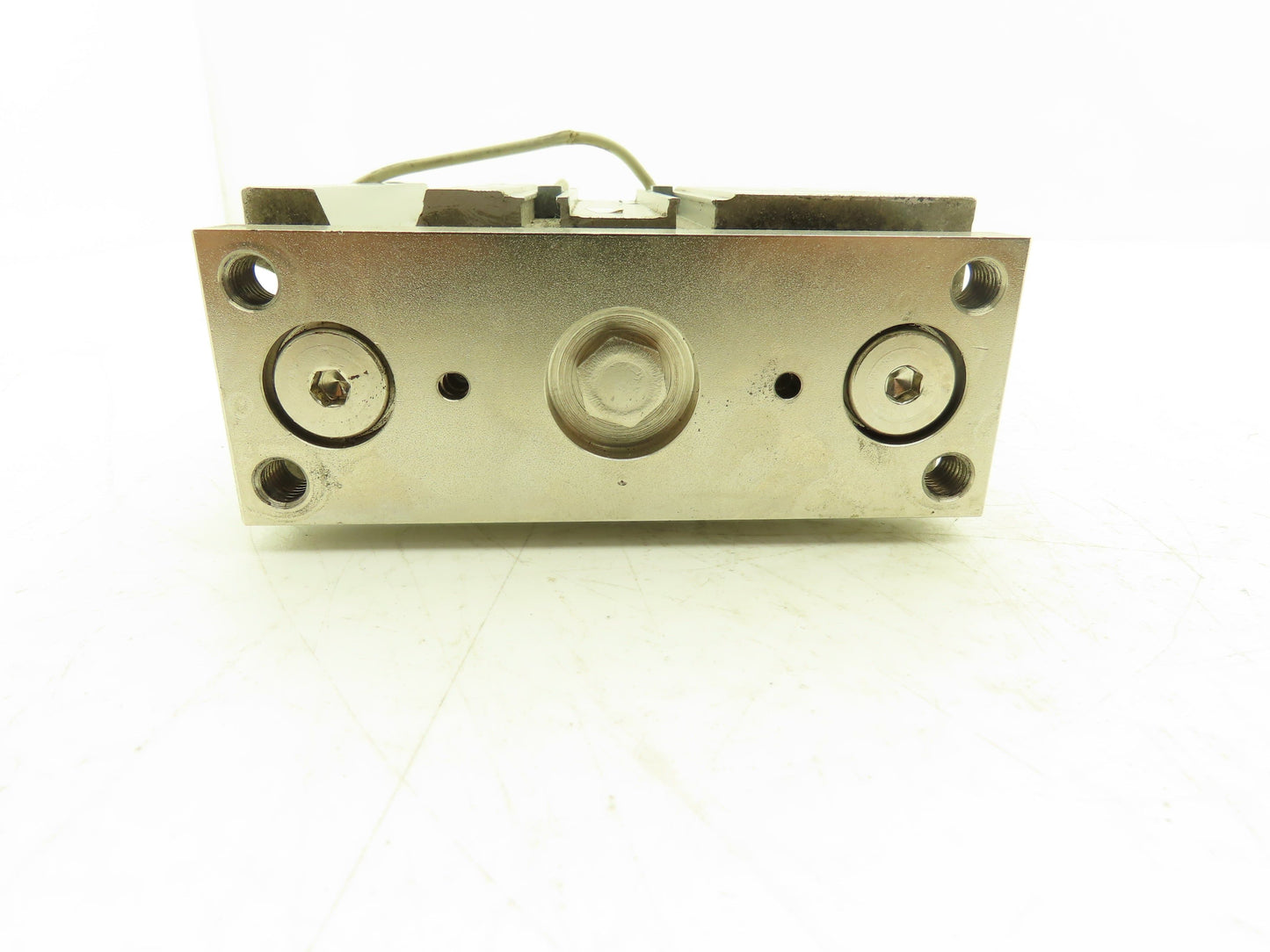 SMC MGPL40-30-M9BL Pneumatic Slide Bearing Guide Cylinder 40mm Bore 30mm Stroke