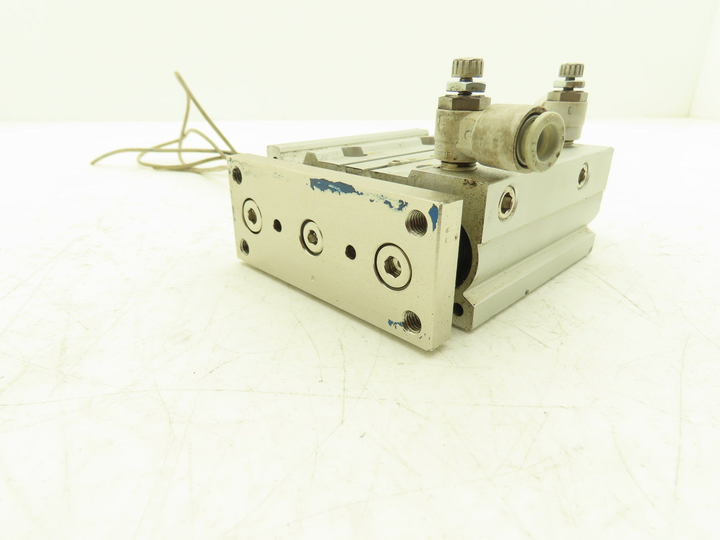 SMC Pneumatic Slide Bearing Guided Air Cylinder 25mm Bore 50mm Stroke