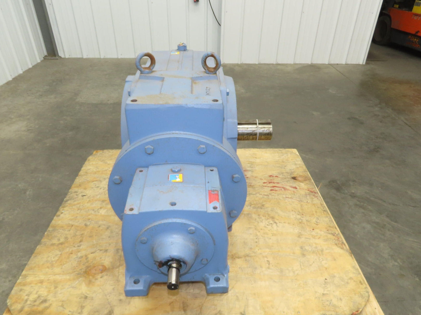 Hansen Transmission JKN83C43B Gear Reducer 1000:1 Gearbox 1.75 RPM RH Output