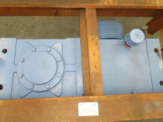 Hansen Transmission RLF43-BNR 112 Gear Reducer 111.18:1 Gearbox 97Hp 15.7 RPM