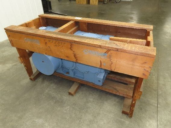 Hansen Transmission RLF43-BNR 112 Gear Reducer 111.18:1 Gearbox 97Hp 15.7 RPM