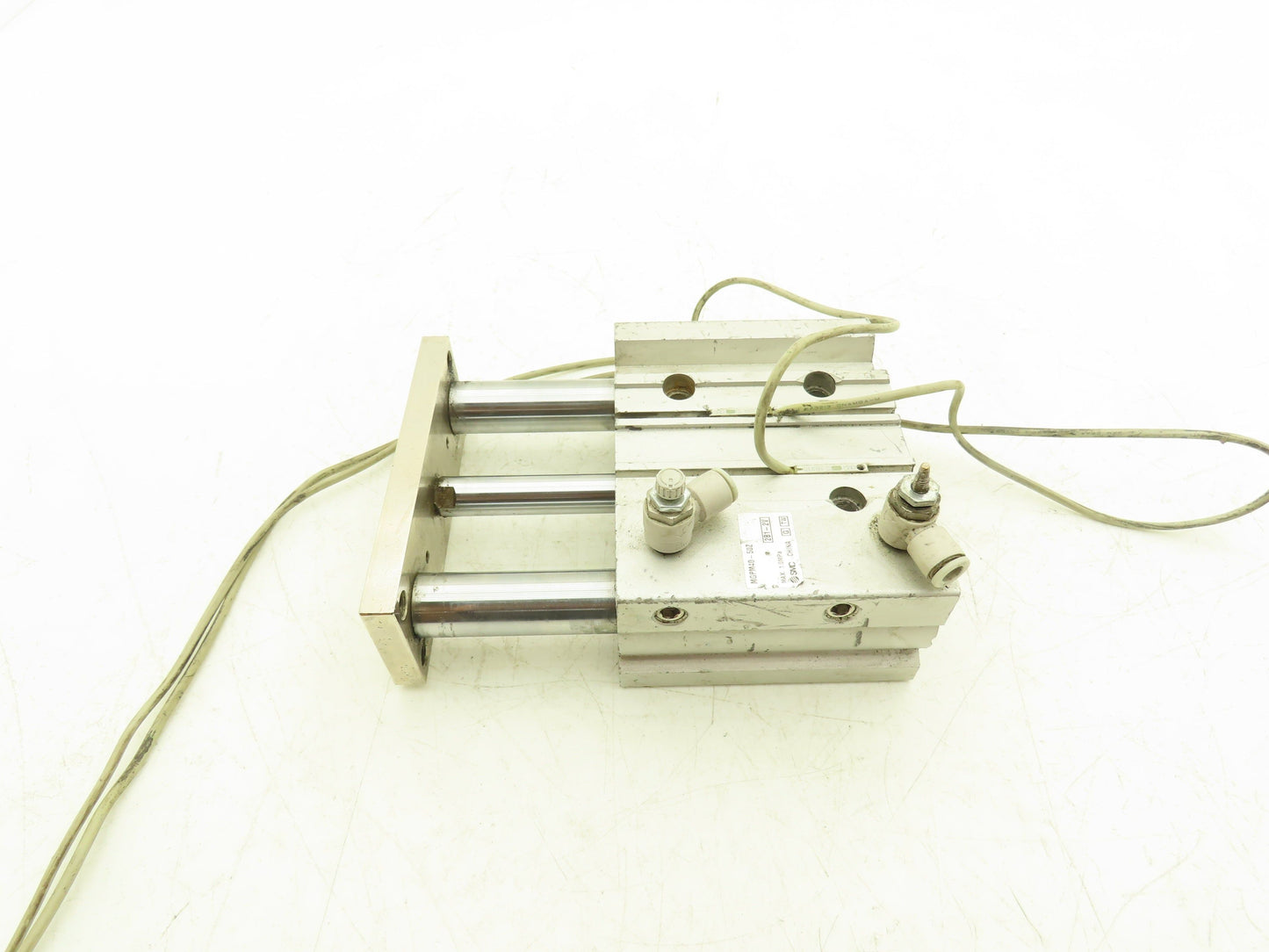 SMC Pneumatic Slide Bearing Guided Air Cylinder 40mm Bore 50mm Stroke