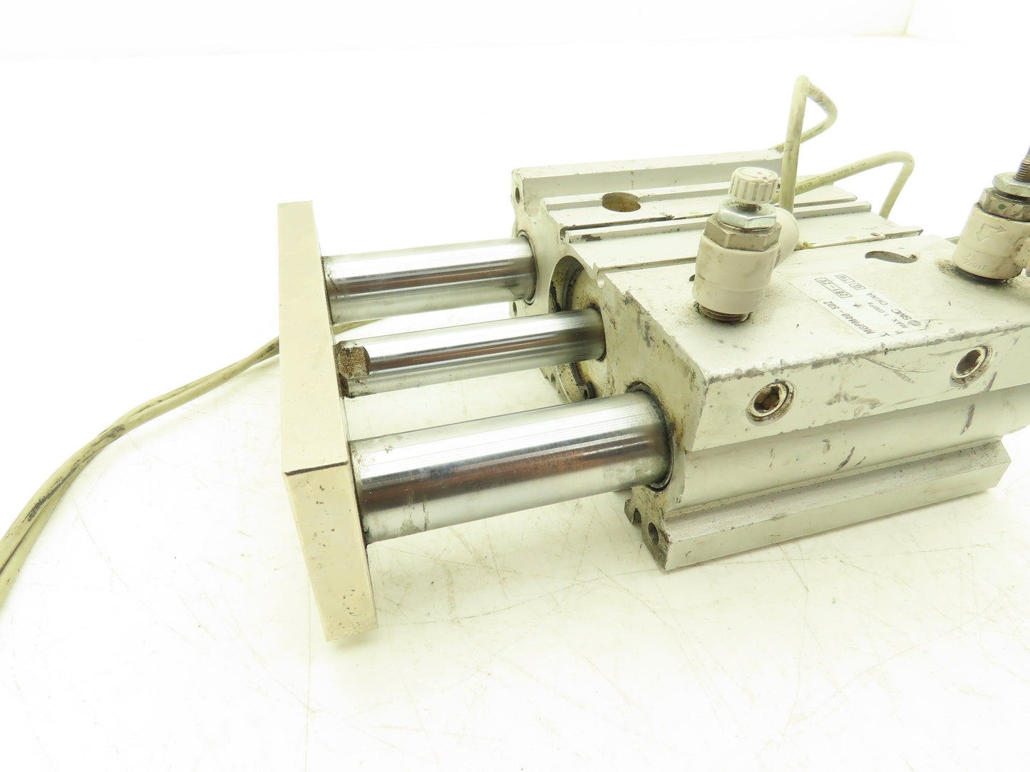 SMC Pneumatic Slide Bearing Guided Air Cylinder 40mm Bore 50mm Stroke