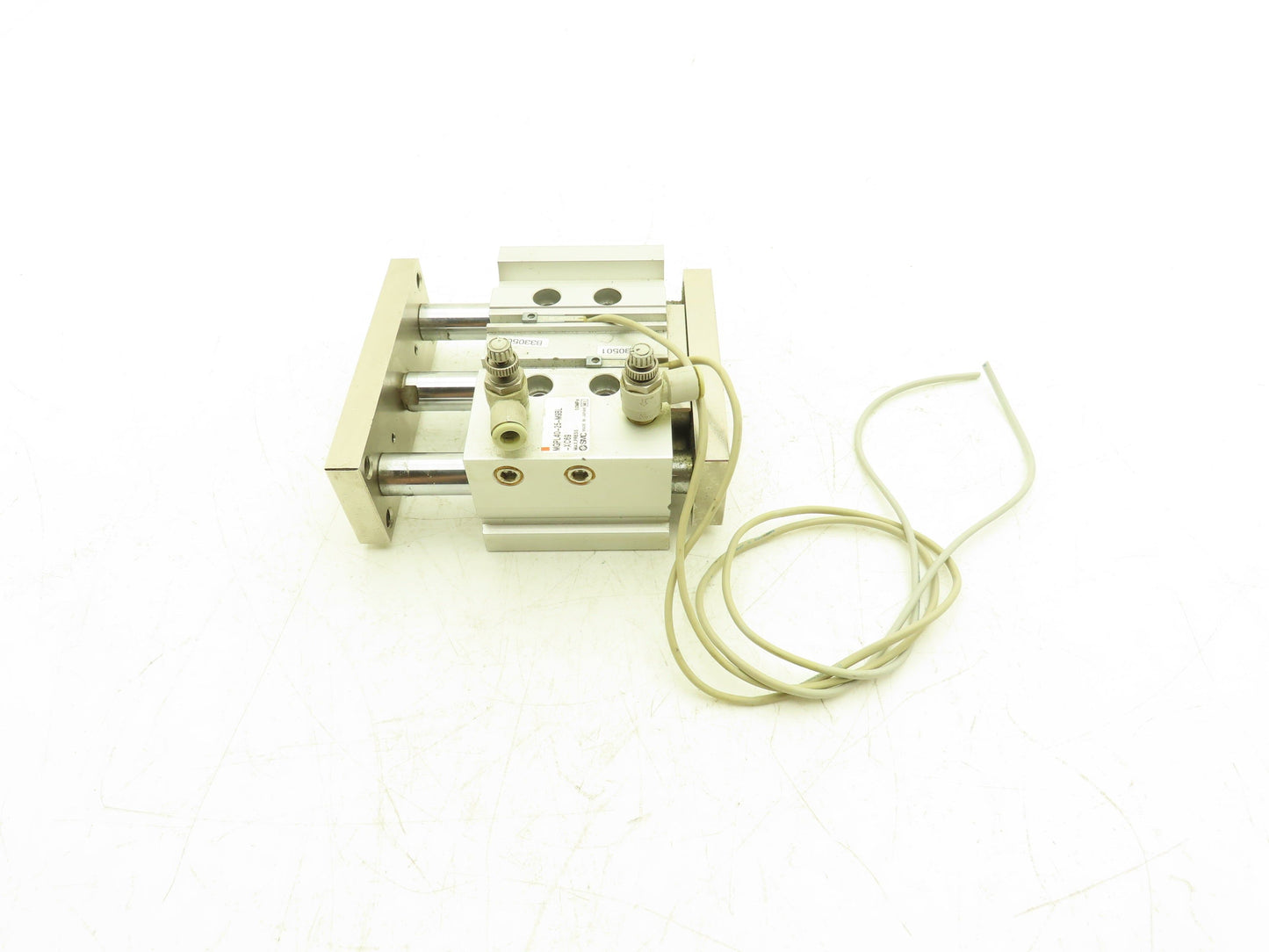 SMC Pneumatic Slide Bearing Guided Air Cylinder 40mm Bore 25mm Stroke