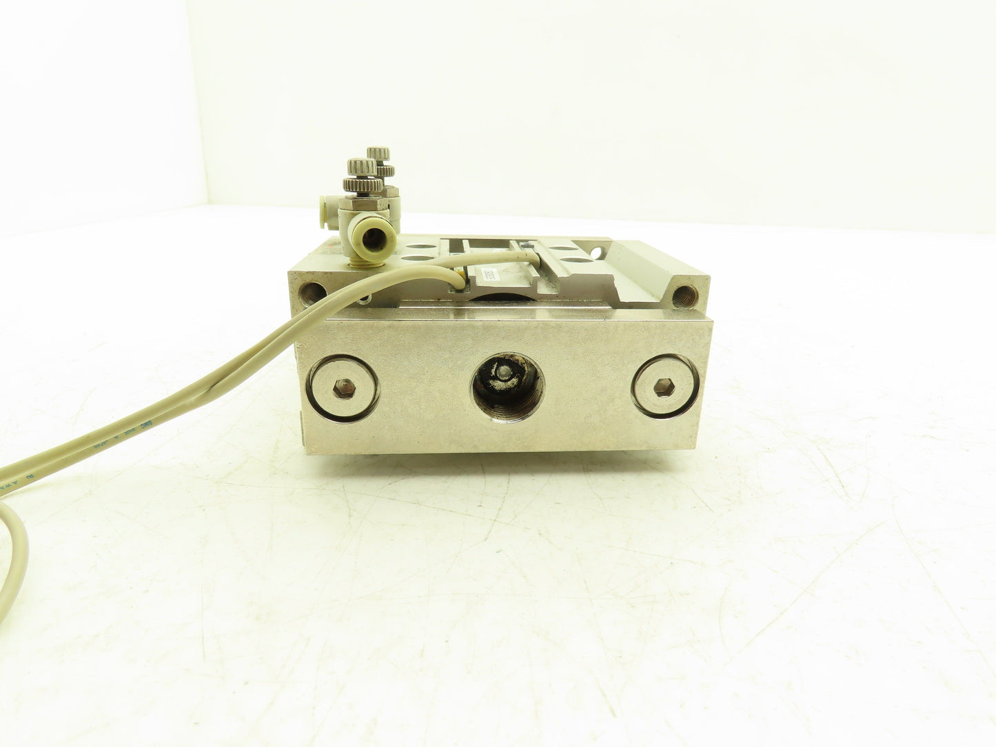 SMC Pneumatic Slide Bearing Guided Air Cylinder 40mm Bore 25mm Stroke